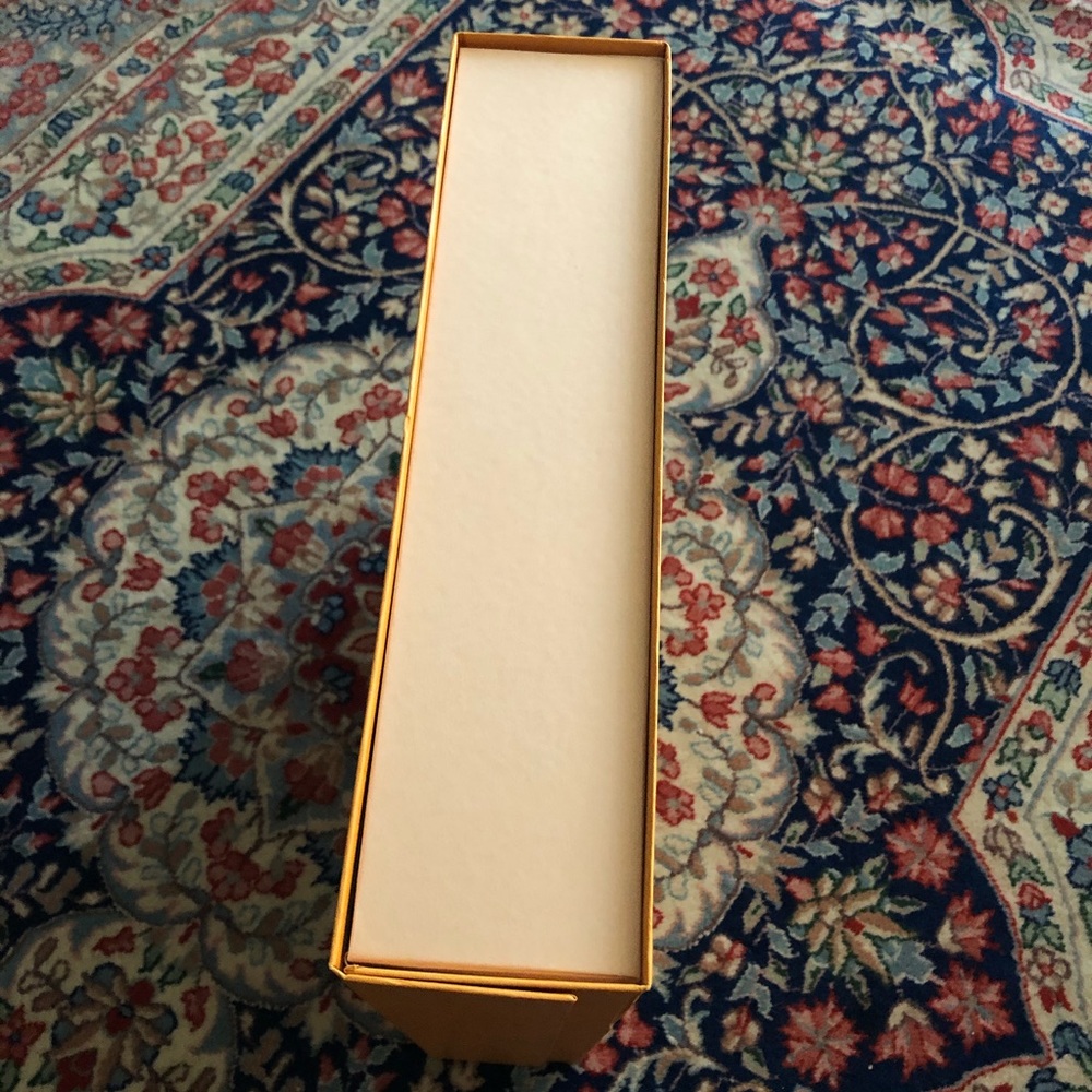 Authentic Louis Vuitton Empty Display Packaging - Picture 11 of 16